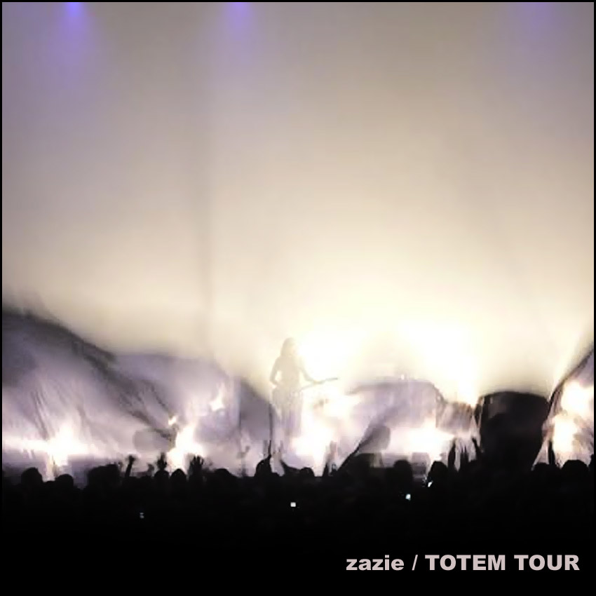 Zazie-Totem tourݳ