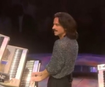 Yanni -2006˹ά˹(Yanni.Live!.The.Concert.Event)