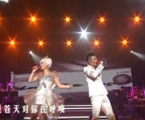 ˴ -ɫ2011ݳ᡿(Moonlight Of Lotus Pond Beijing Concert)