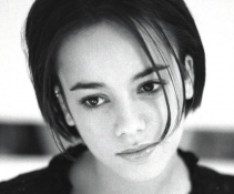 Alizee -.-.[2004.ALIZEE.en.Concert].ݳ.(DVDRip)(Alizee.-.[2004.ALI ...